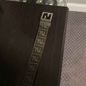 Fendi belt fit 31-34